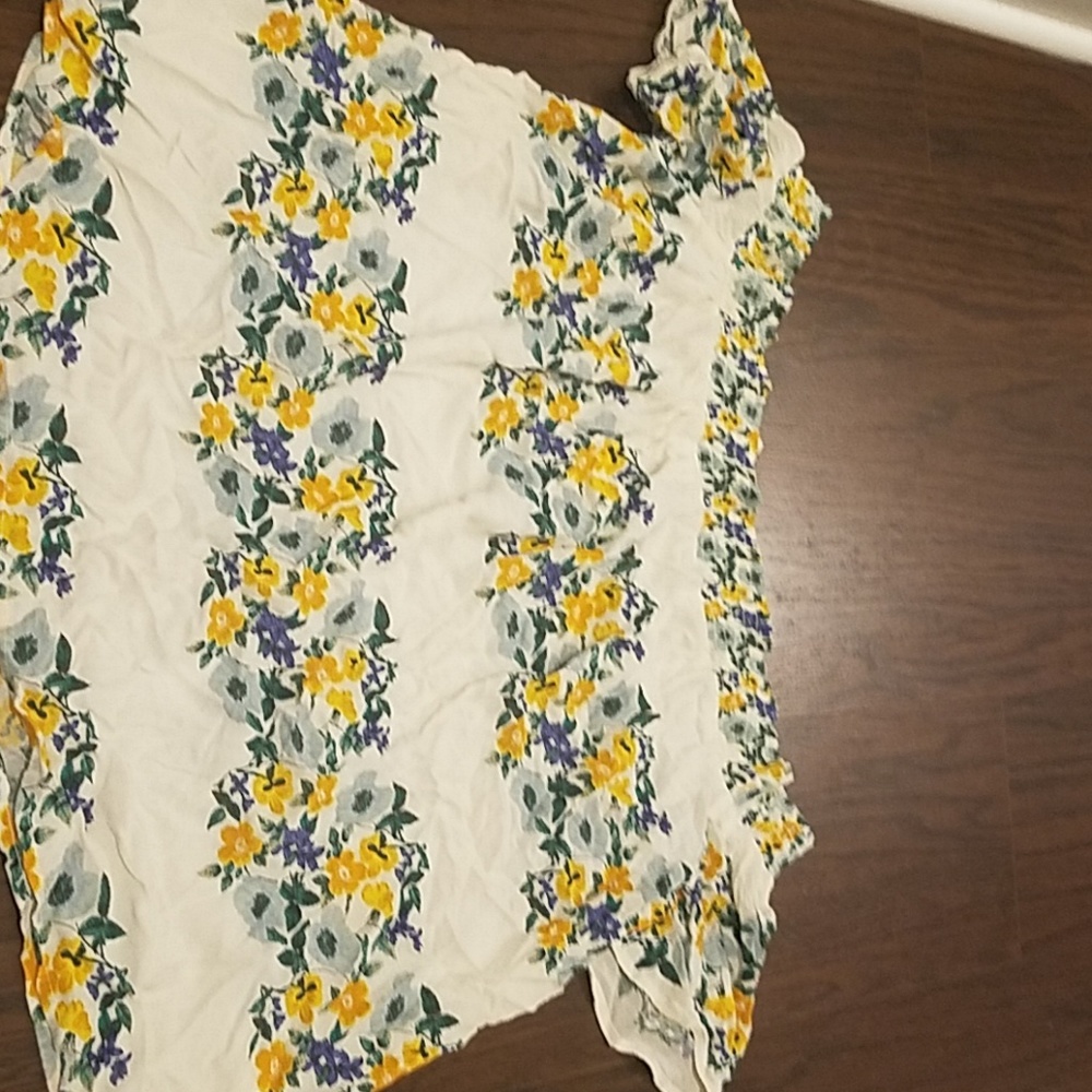 Old navy flower off shoulder top